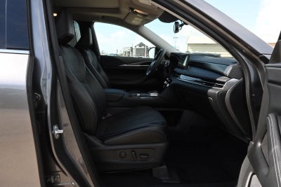 2022 INFINITI QX60 LUXE