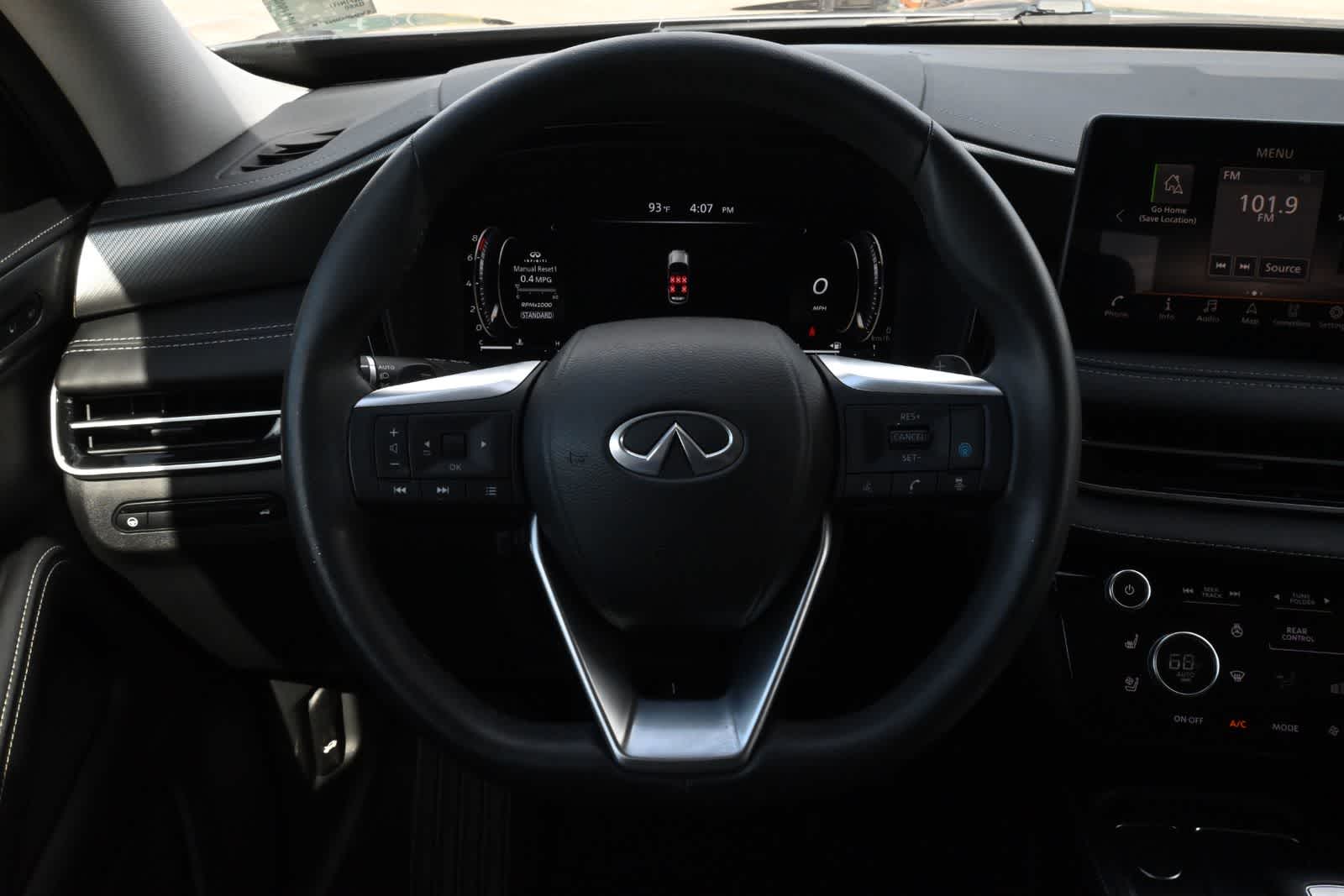 2022 INFINITI QX60 LUXE