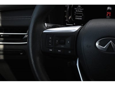 2022 INFINITI QX60 LUXE