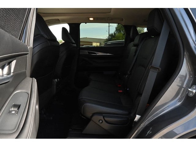 2022 INFINITI QX60 LUXE