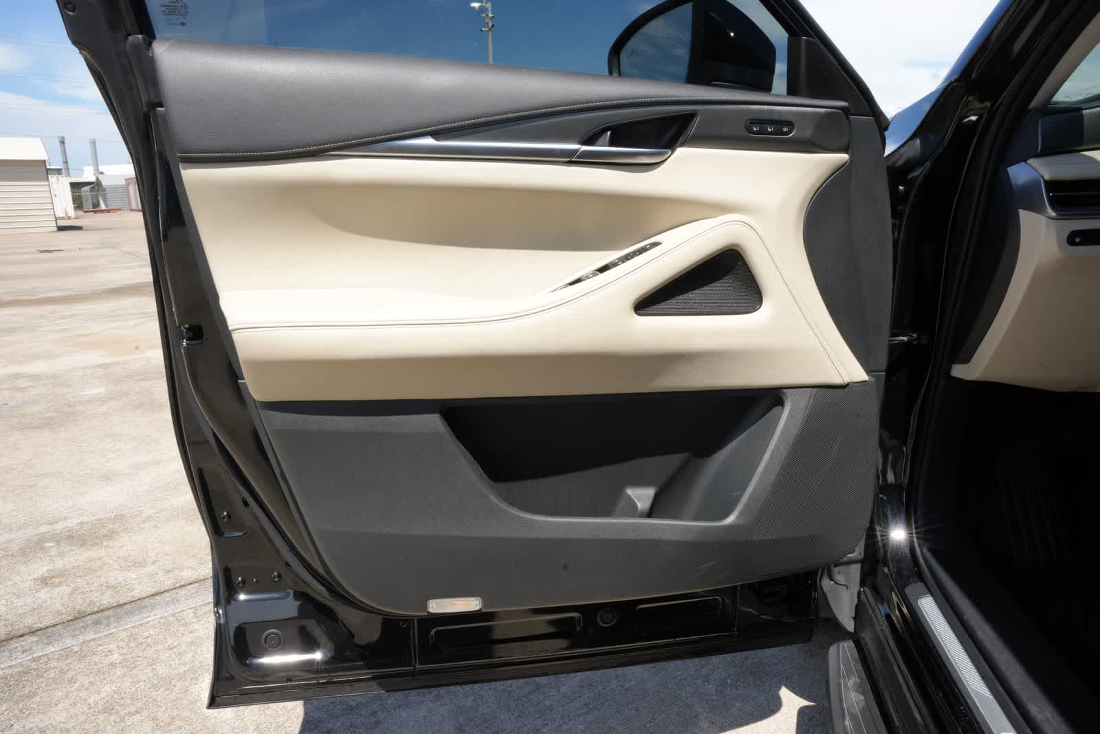 2024 INFINITI QX60 LUXE
