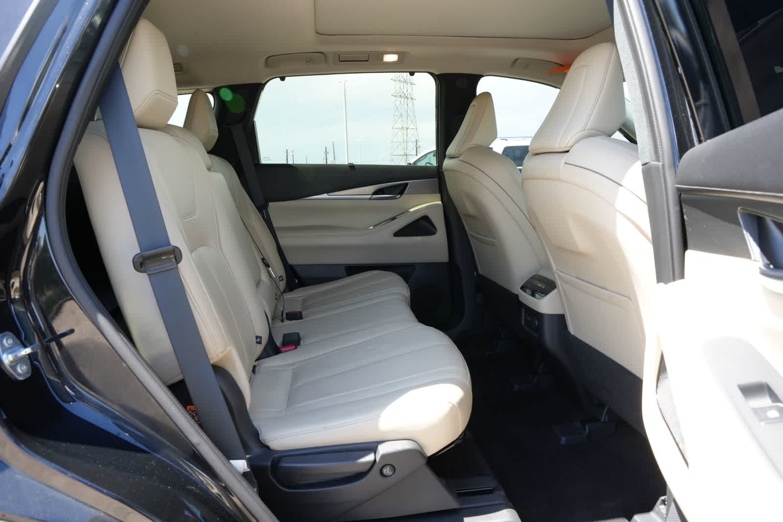 2024 INFINITI QX60 LUXE