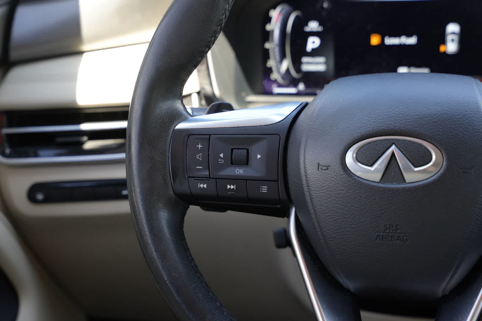 2024 INFINITI QX60 LUXE