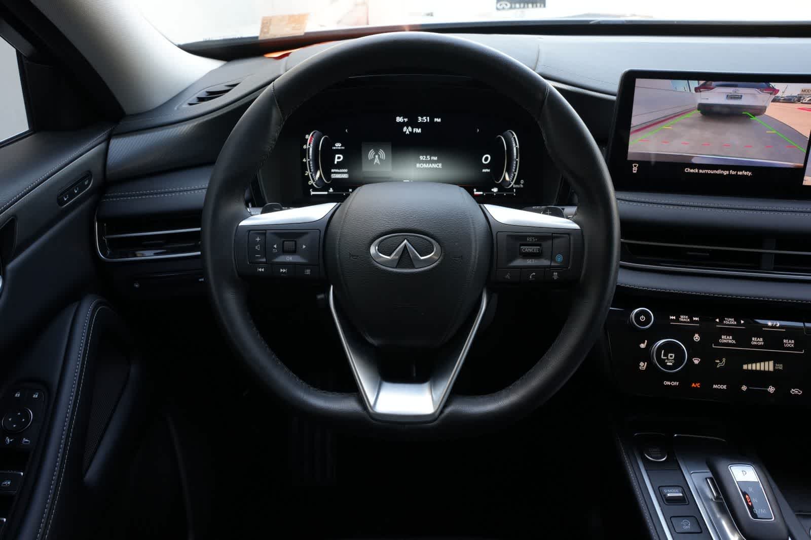 2024 INFINITI QX60 LUXE