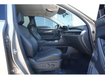 2024 INFINITI QX60 LUXE