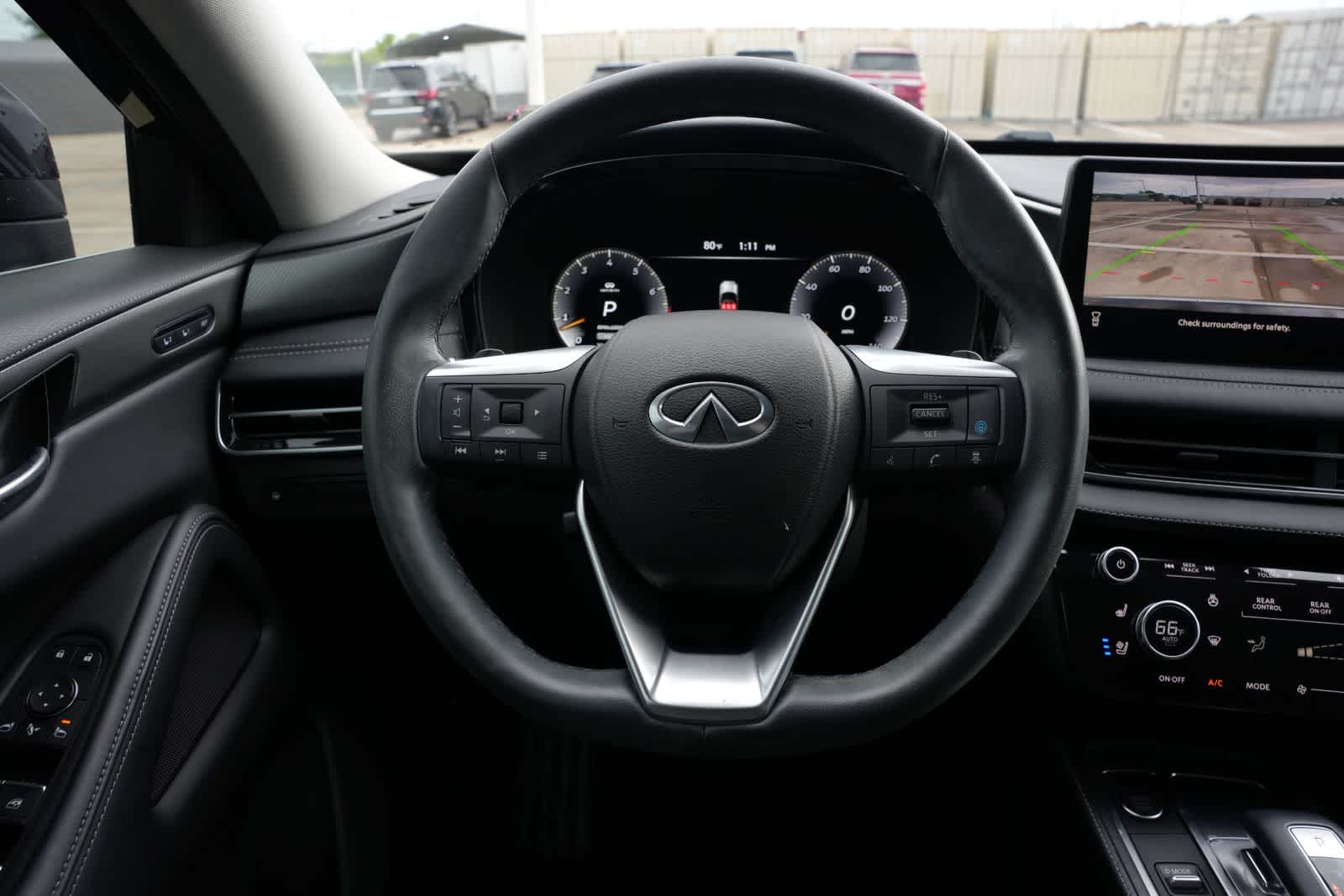 2023 INFINITI QX60 LUXE