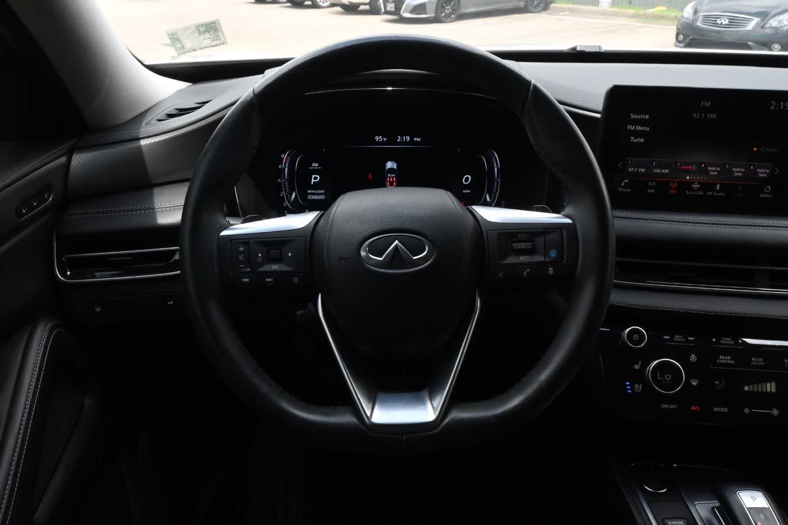 2024 INFINITI QX60 LUXE
