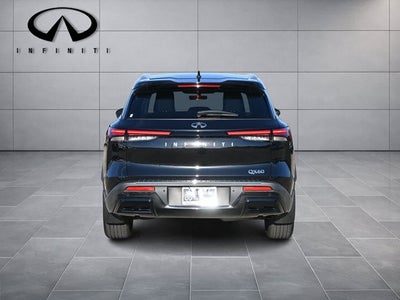 2024 INFINITI QX60 LUXE