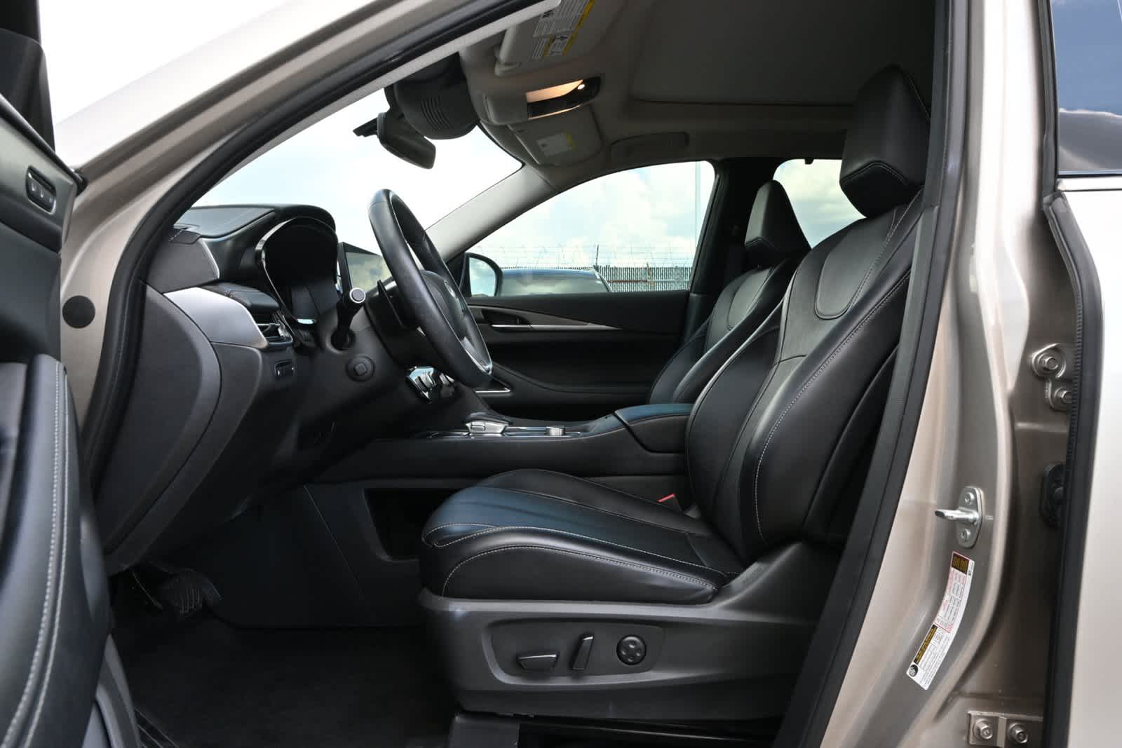 2024 INFINITI QX60 LUXE