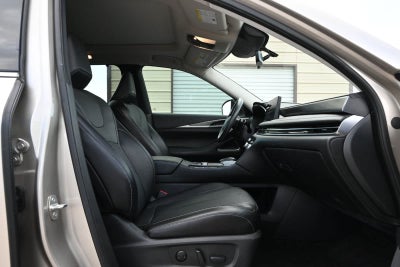 2024 INFINITI QX60 LUXE