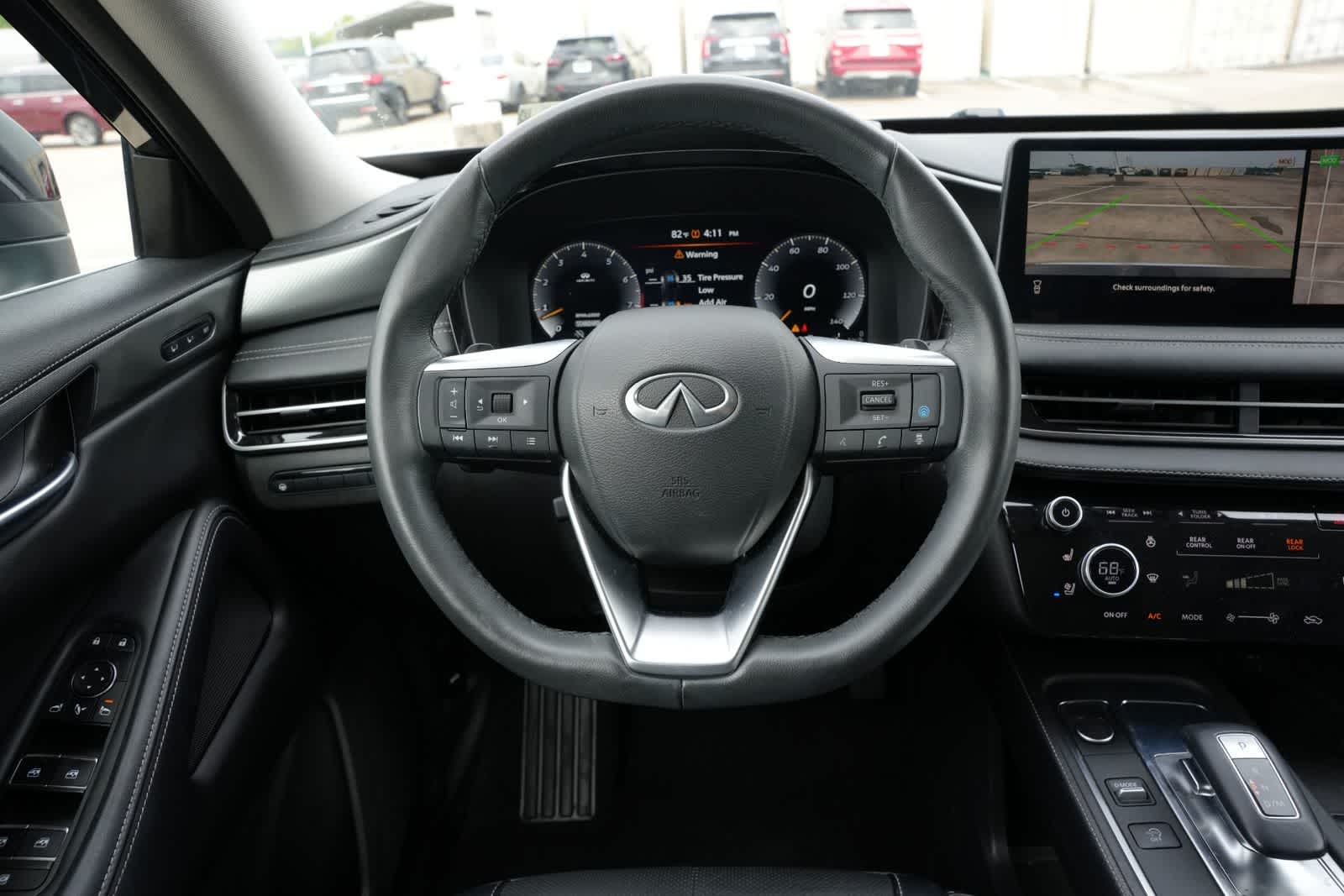 2023 INFINITI QX60 LUXE