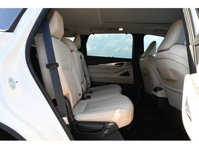 2024 INFINITI QX60 LUXE