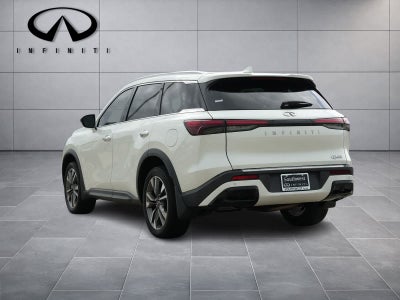 2023 INFINITI QX60 LUXE
