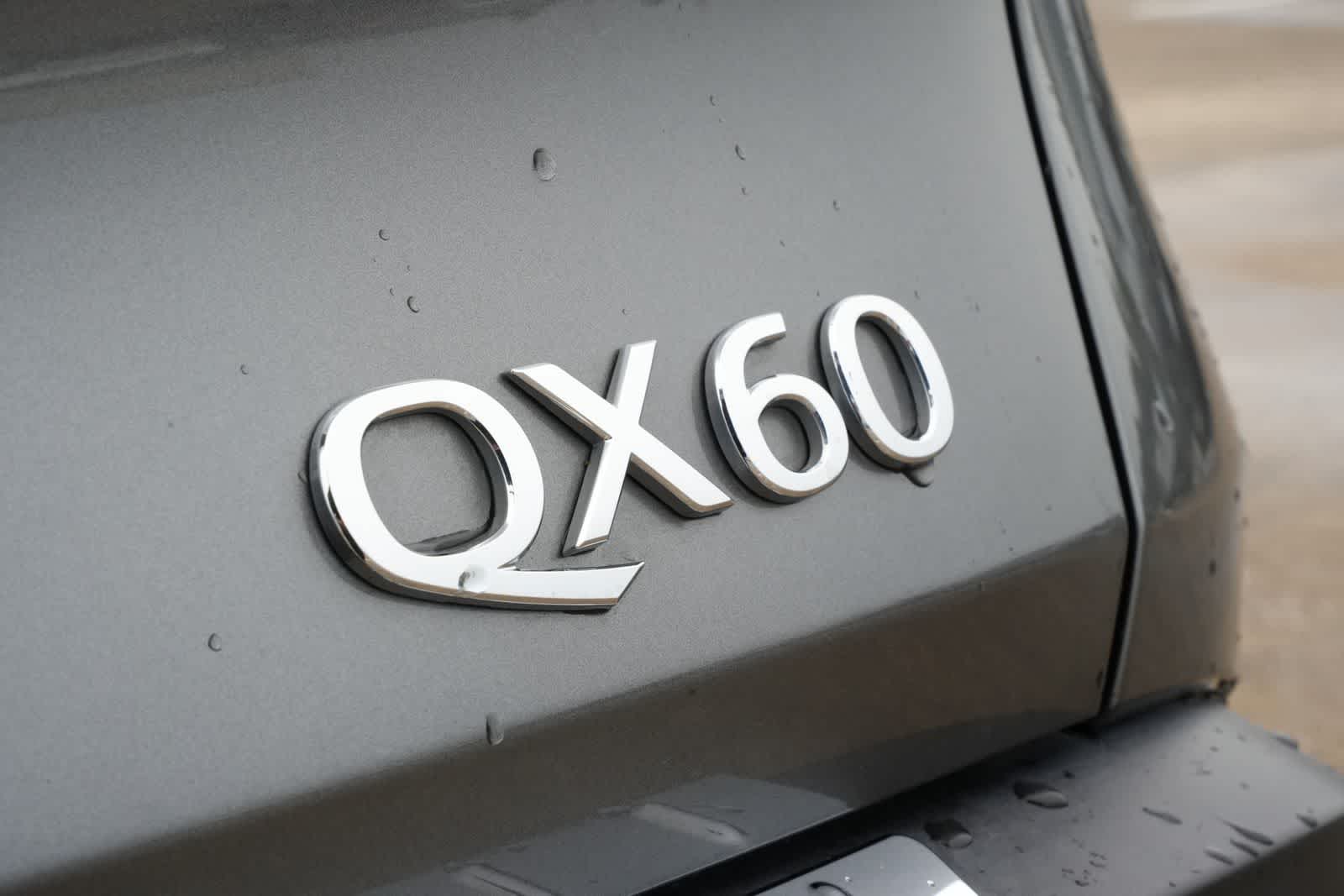 2023 INFINITI QX60 LUXE