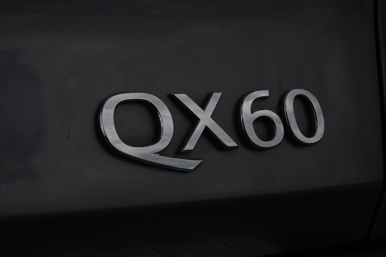 2022 INFINITI QX60 LUXE