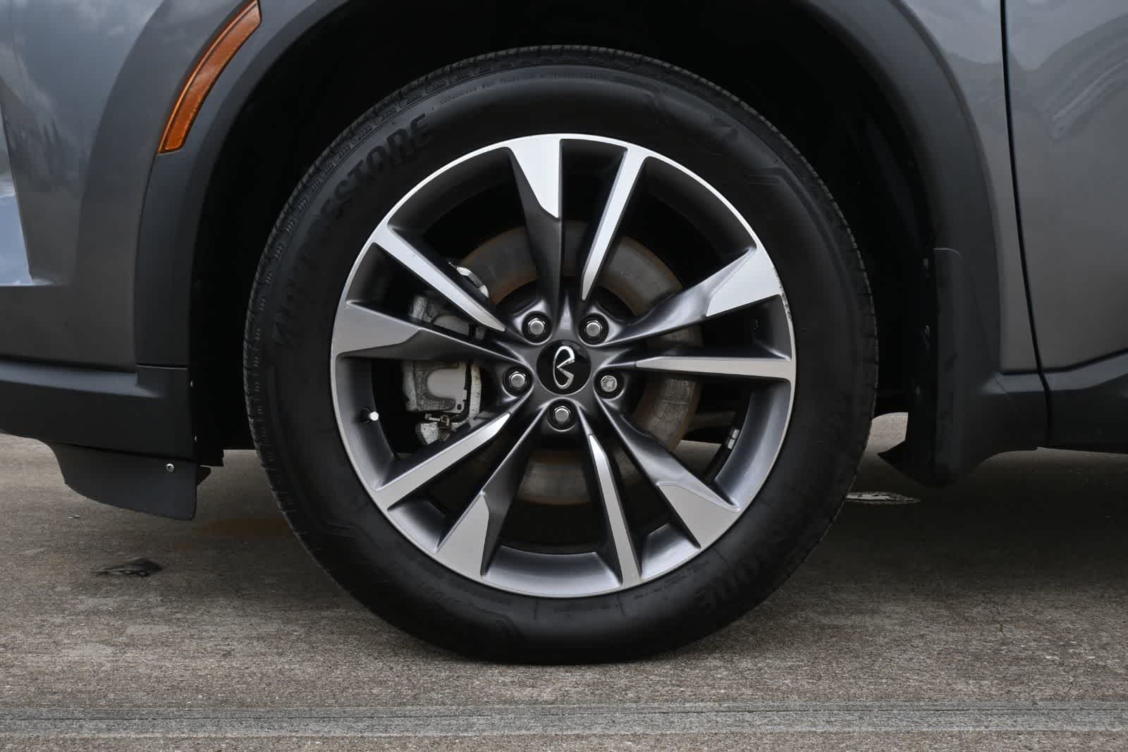 2022 INFINITI QX60 LUXE