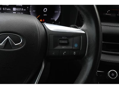 2022 INFINITI QX60 LUXE