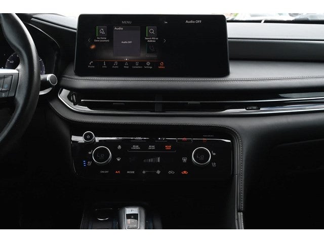 2022 INFINITI QX60 LUXE