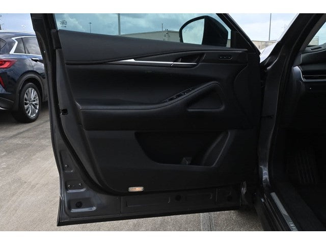 2022 INFINITI QX60 LUXE