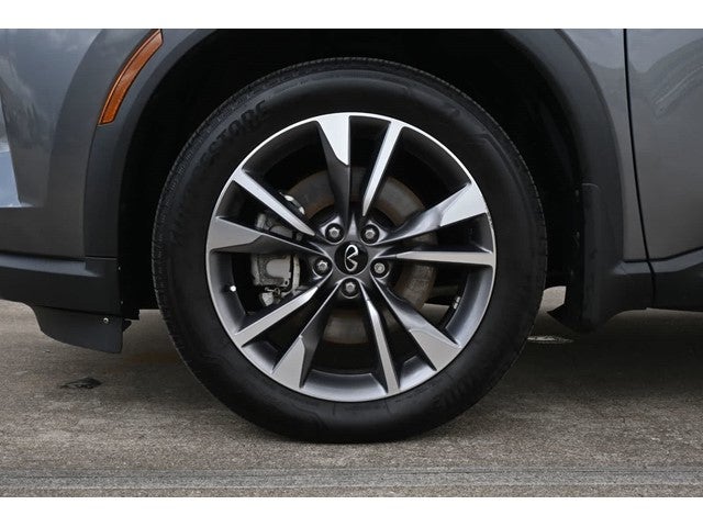 2022 INFINITI QX60 LUXE