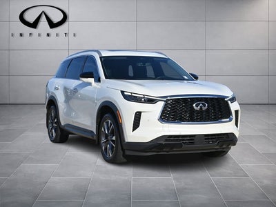2023 INFINITI QX60 LUXE