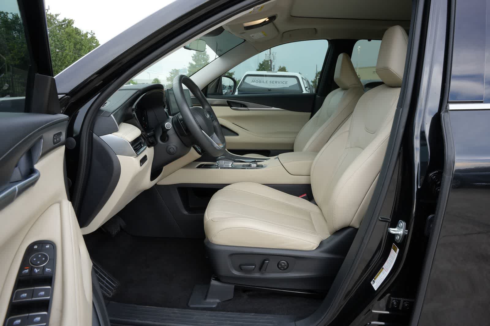 2024 INFINITI QX60 LUXE