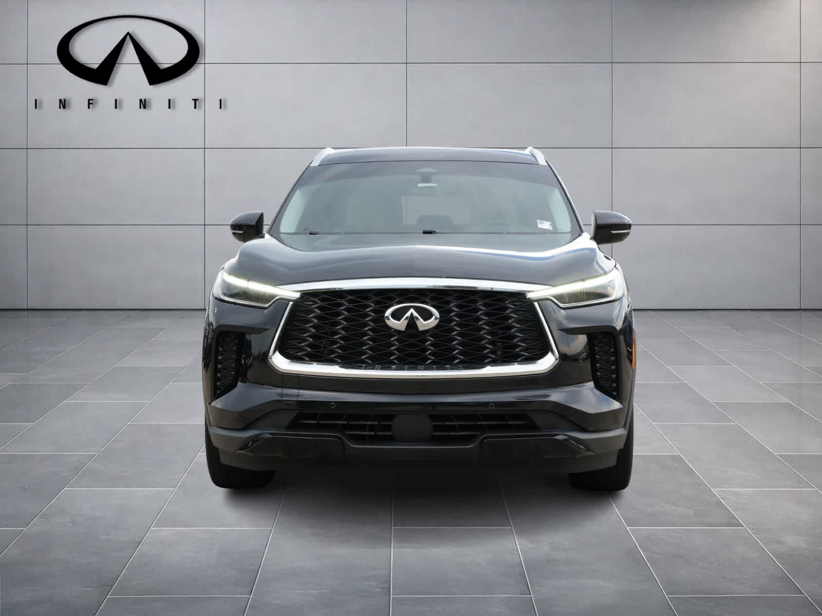 2024 INFINITI QX60 LUXE