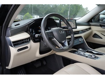 2024 INFINITI QX60 LUXE