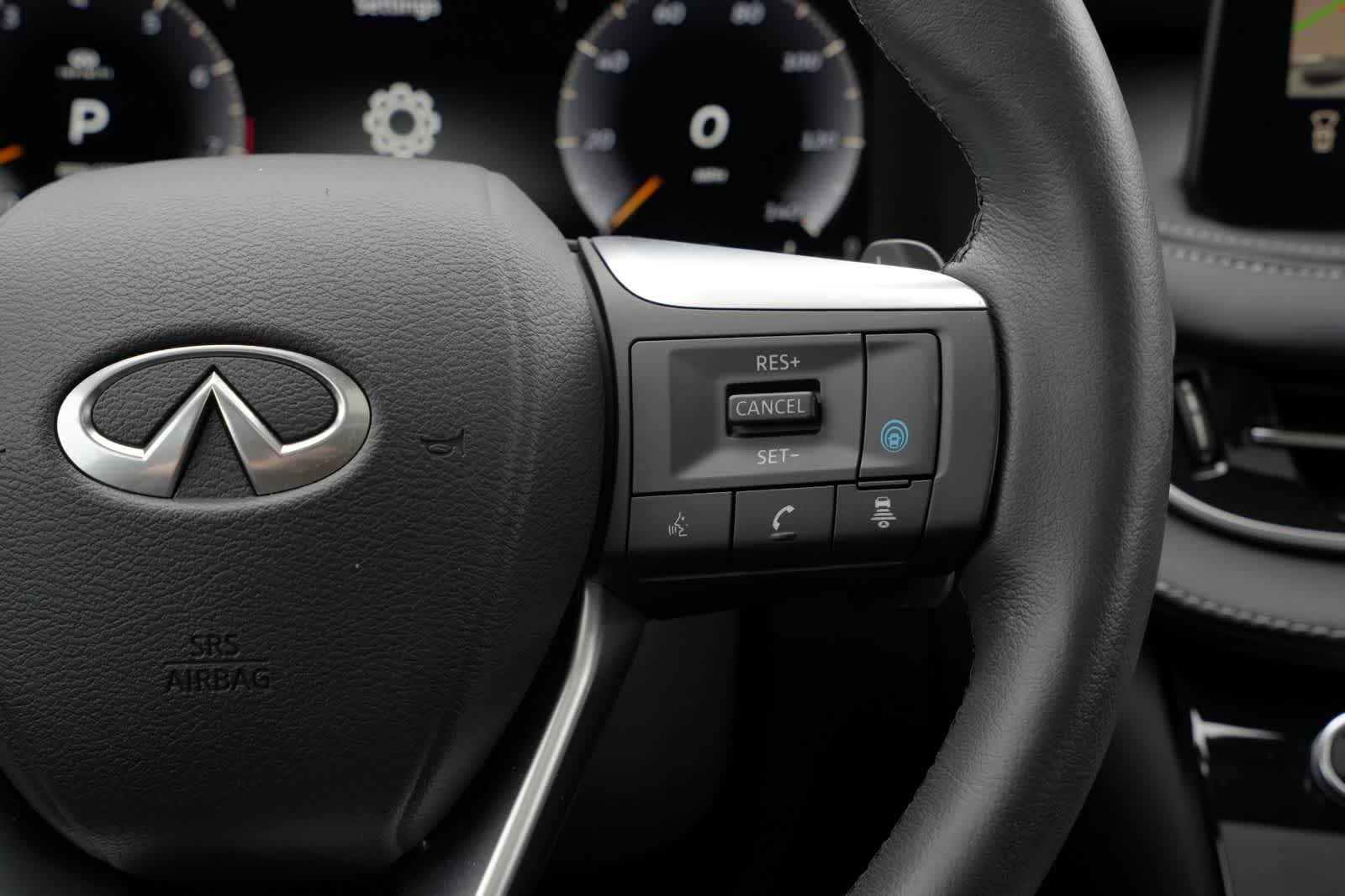2023 INFINITI QX60 LUXE