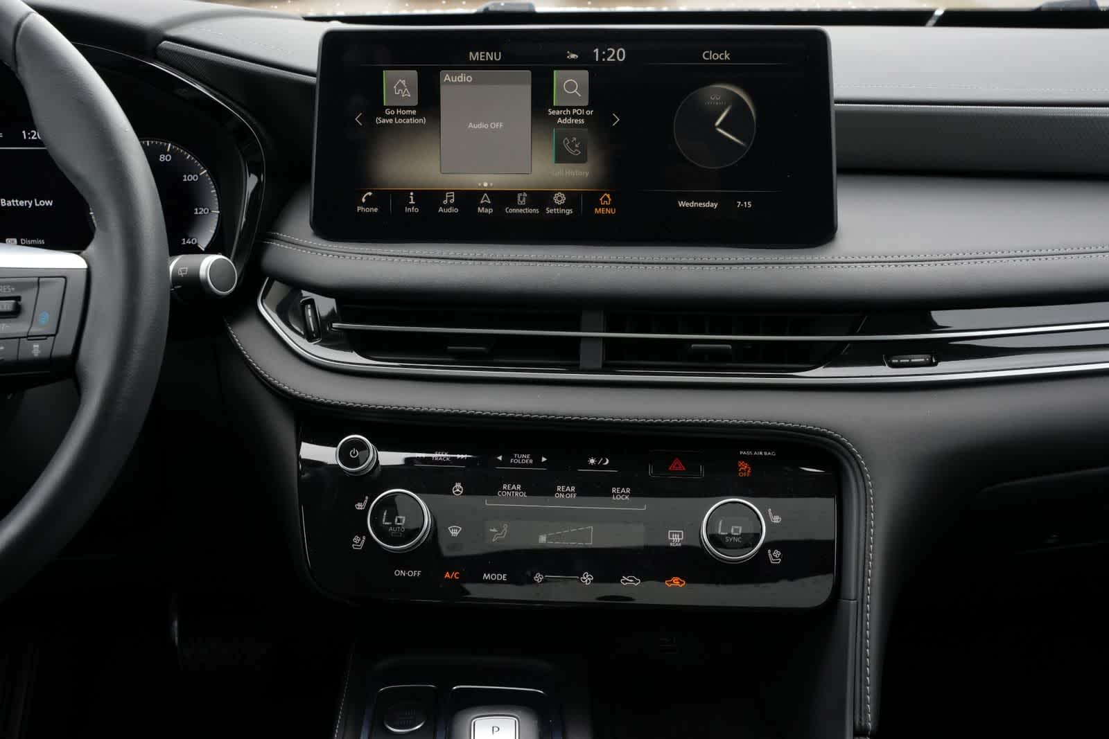 2023 INFINITI QX60 LUXE