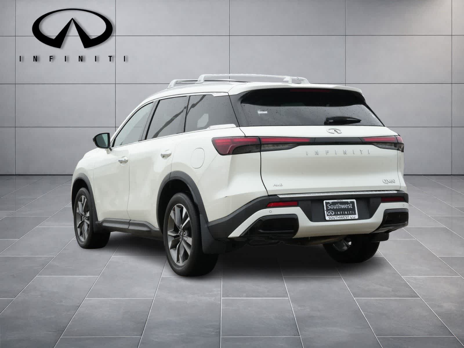 2023 INFINITI QX60 LUXE