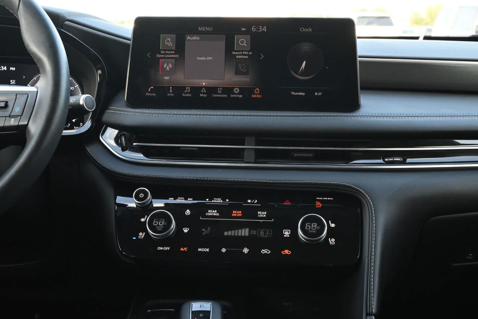 2023 INFINITI QX60 LUXE