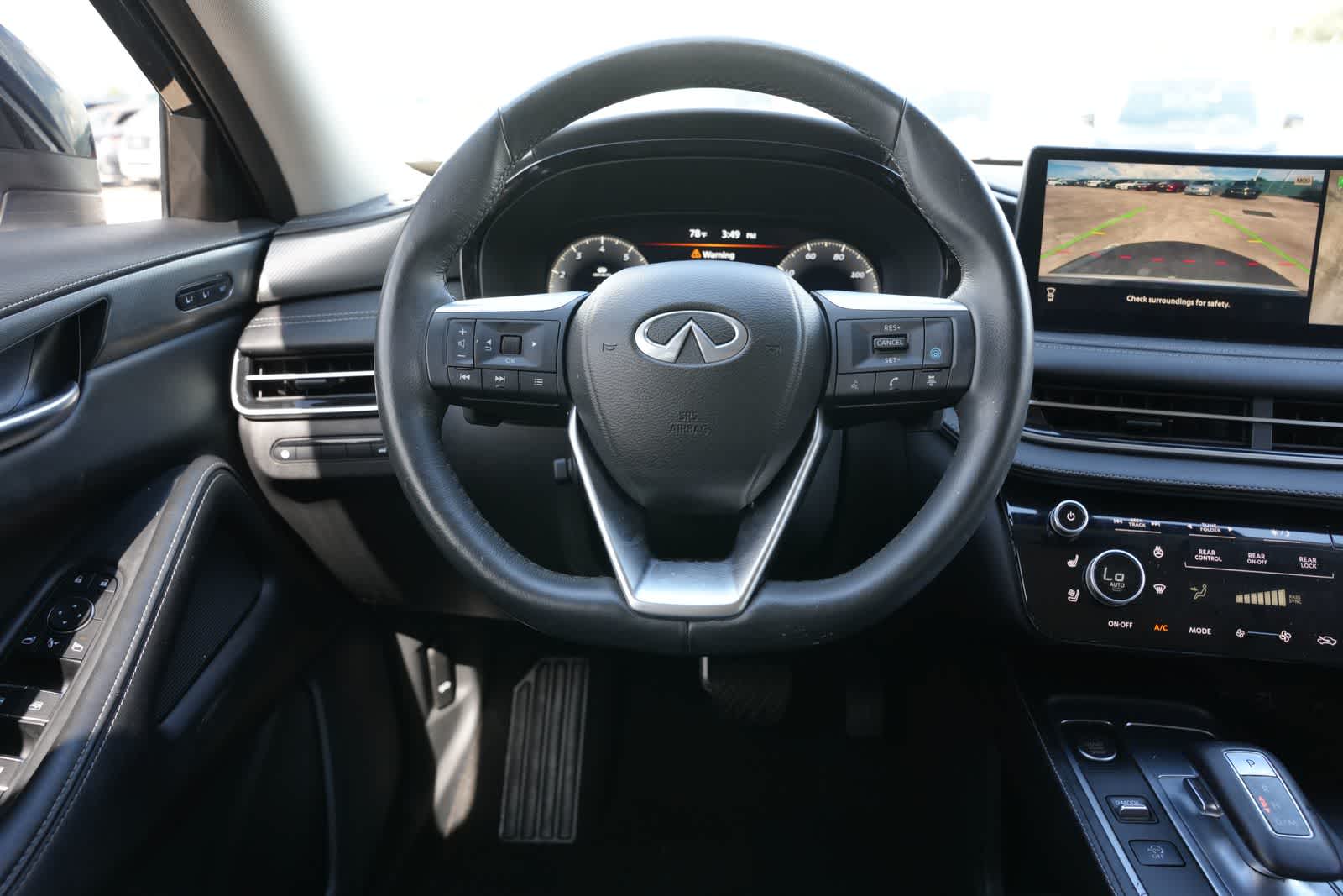 2023 INFINITI QX60 LUXE