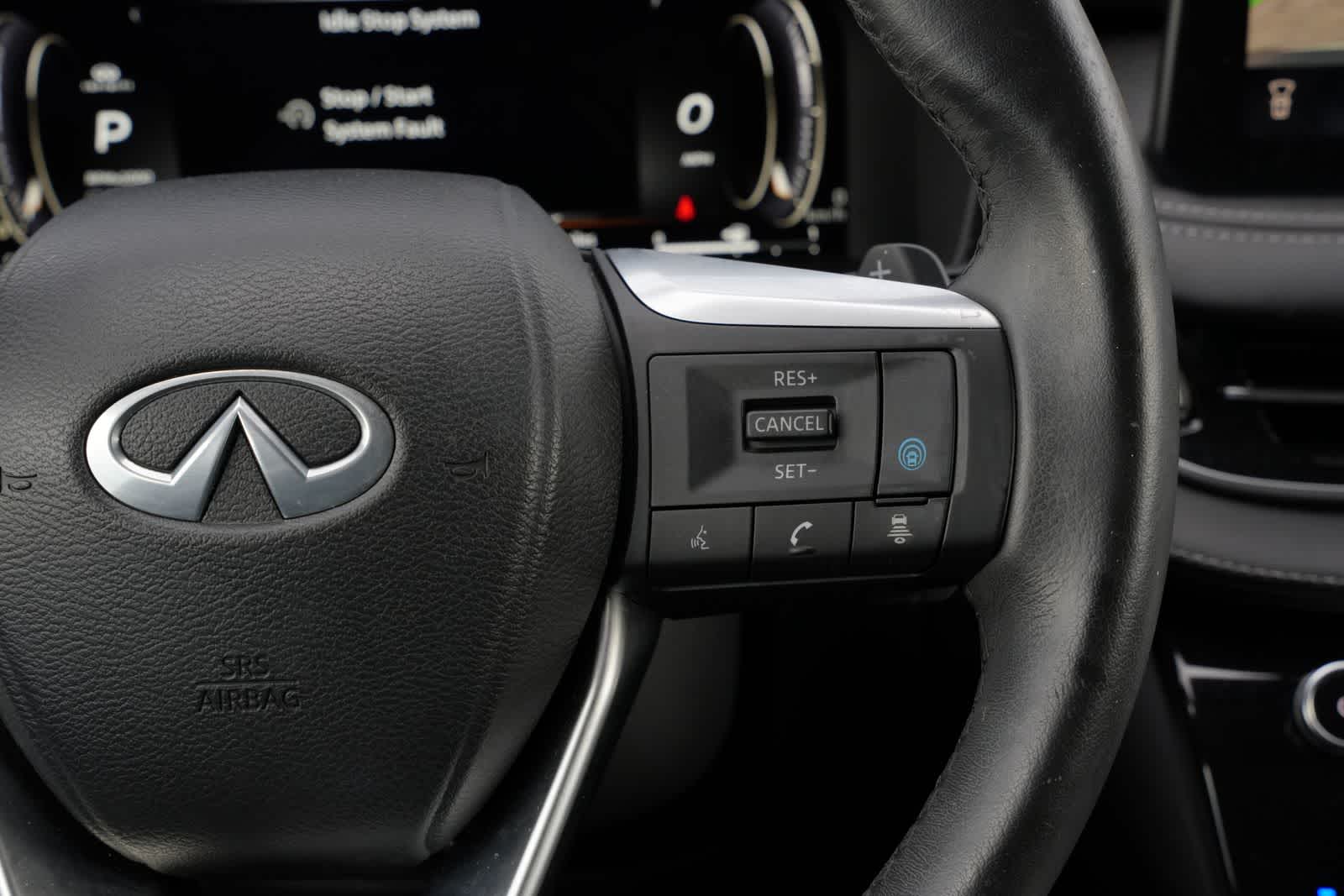 2023 INFINITI QX60 LUXE