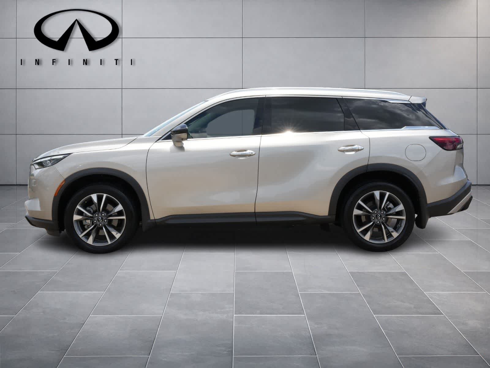 2024 INFINITI QX60 LUXE