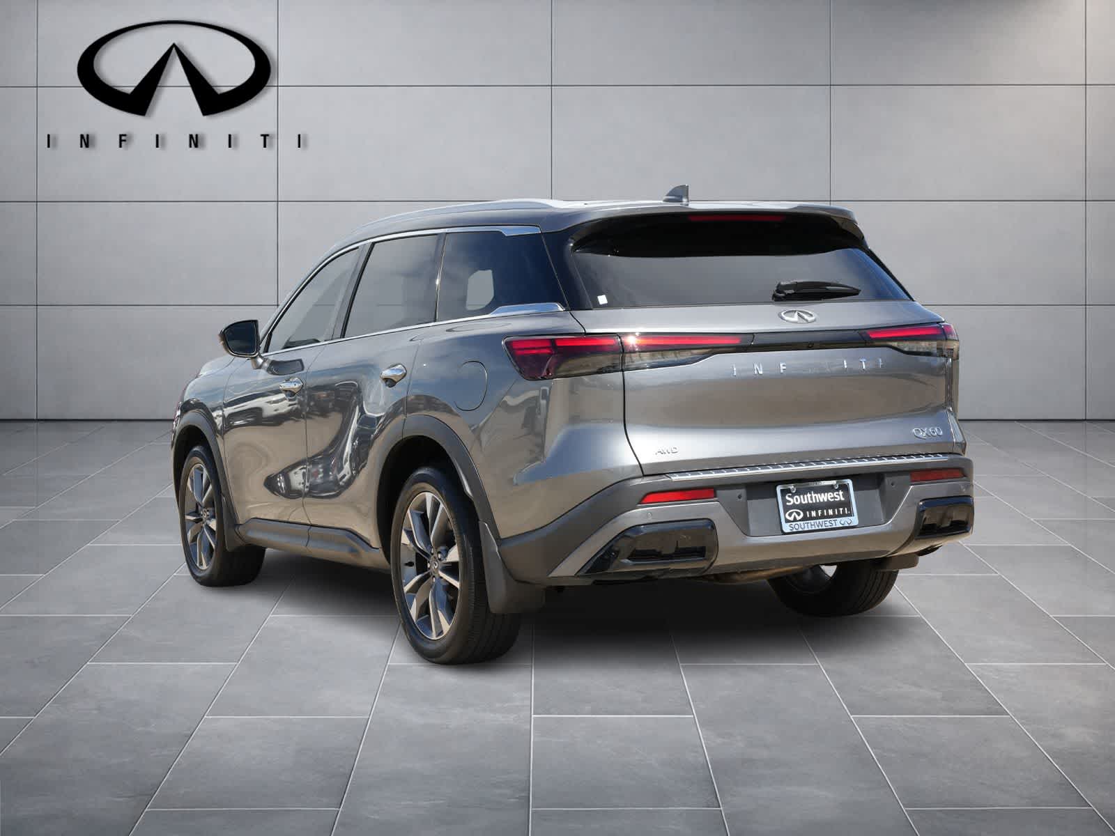 2023 INFINITI QX60 LUXE