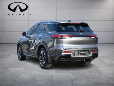 2023 INFINITI QX60 LUXE