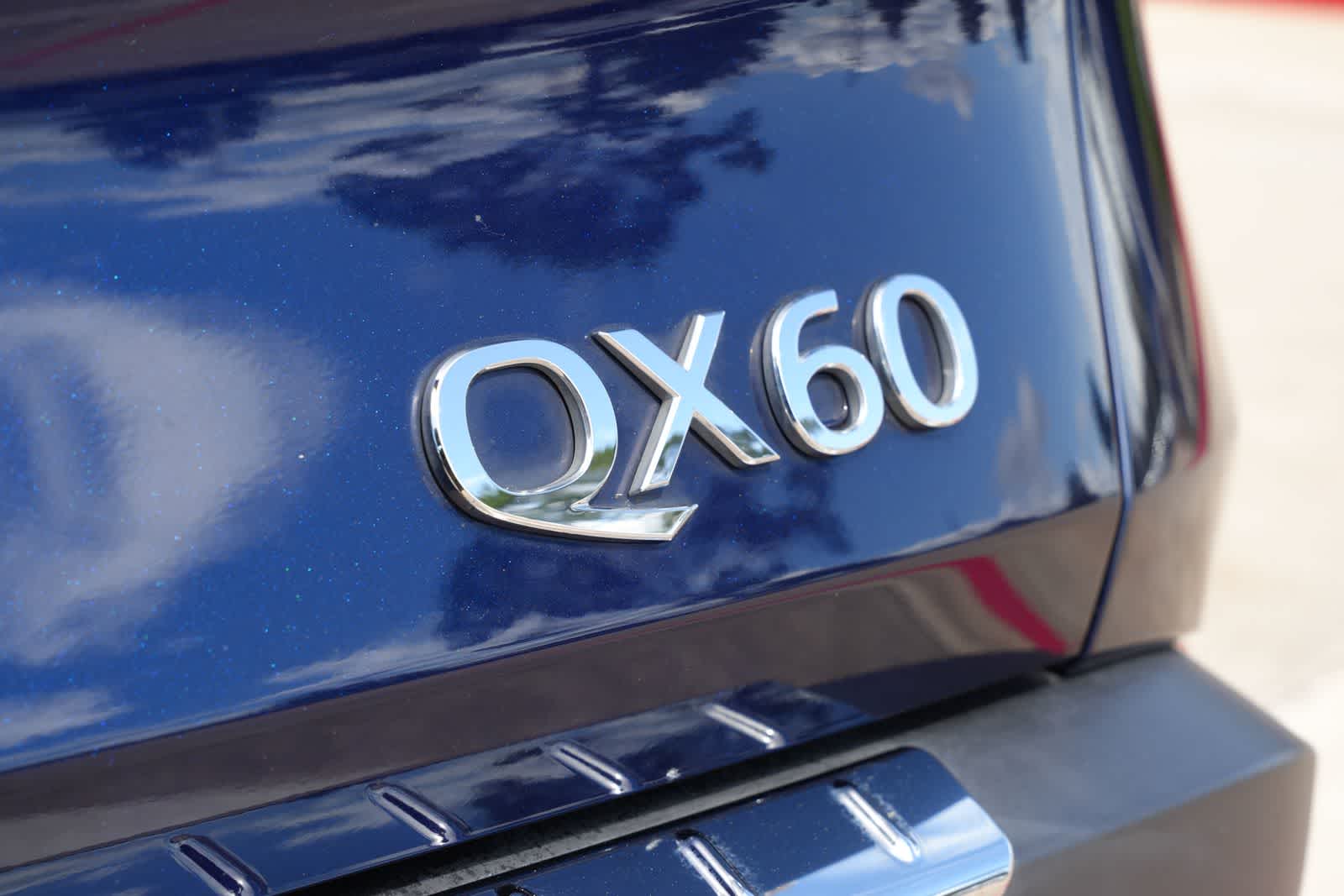 2023 INFINITI QX60 LUXE