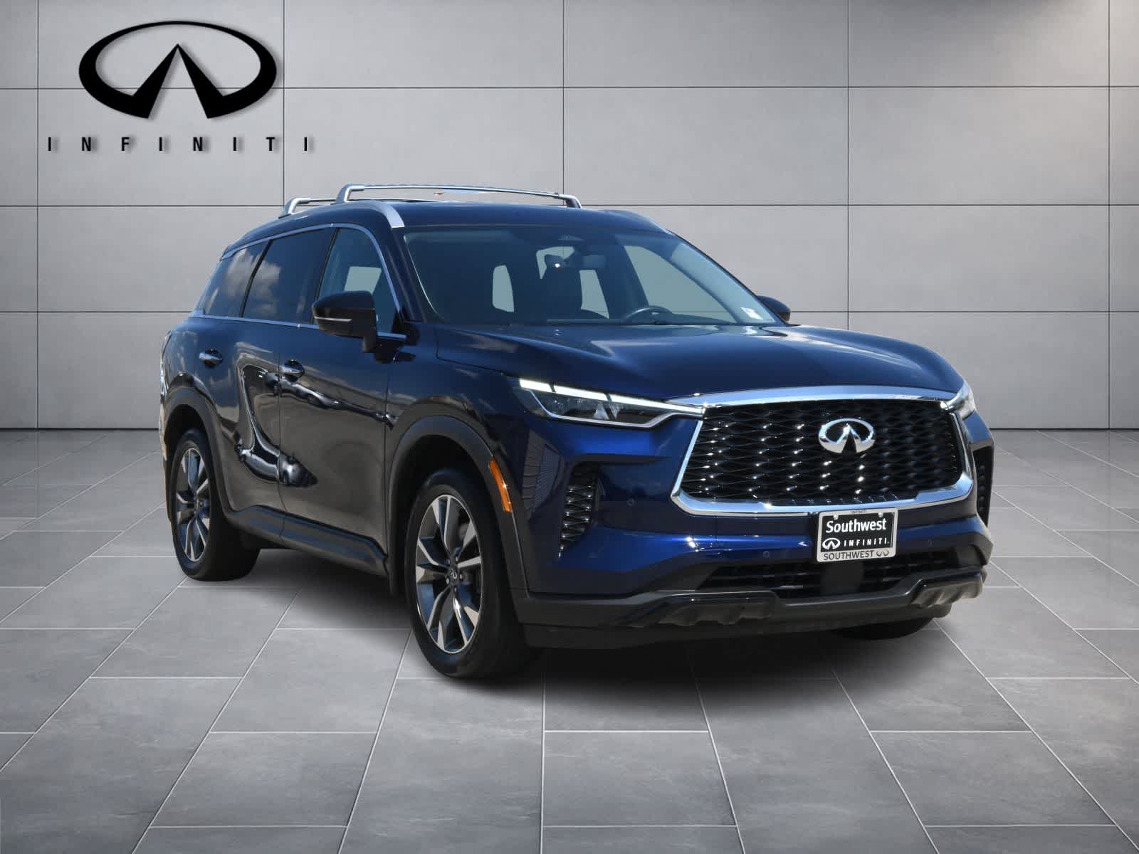 2023 INFINITI QX60 LUXE