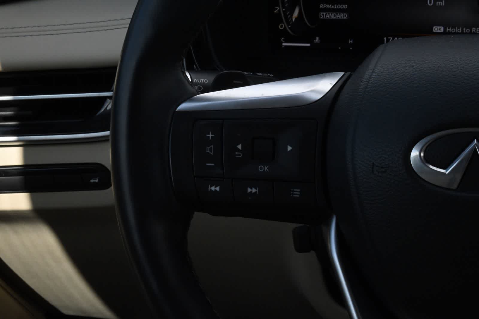 2023 INFINITI QX60 SENSORY