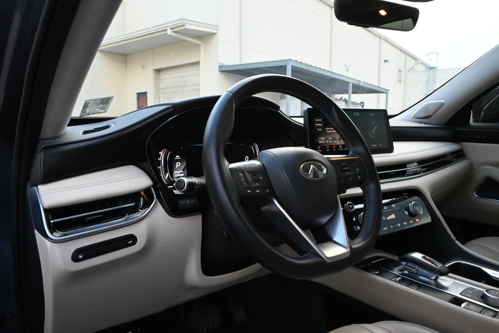 2023 INFINITI QX60 SENSORY
