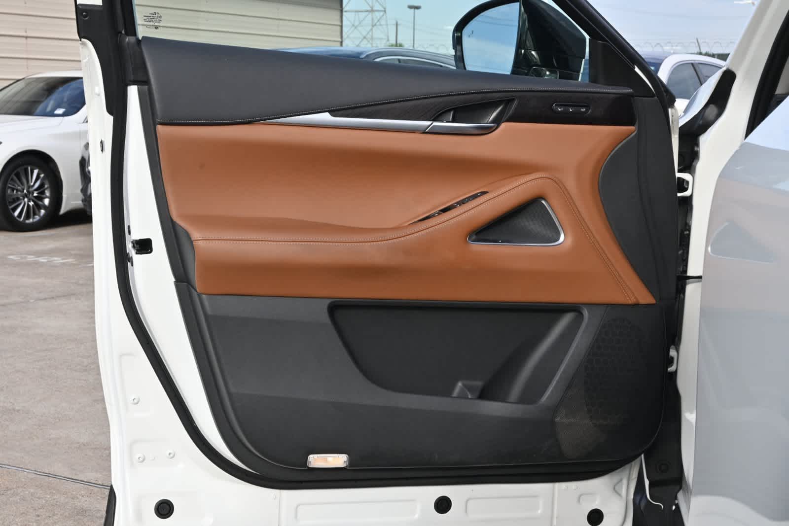 2023 INFINITI QX60 SENSORY