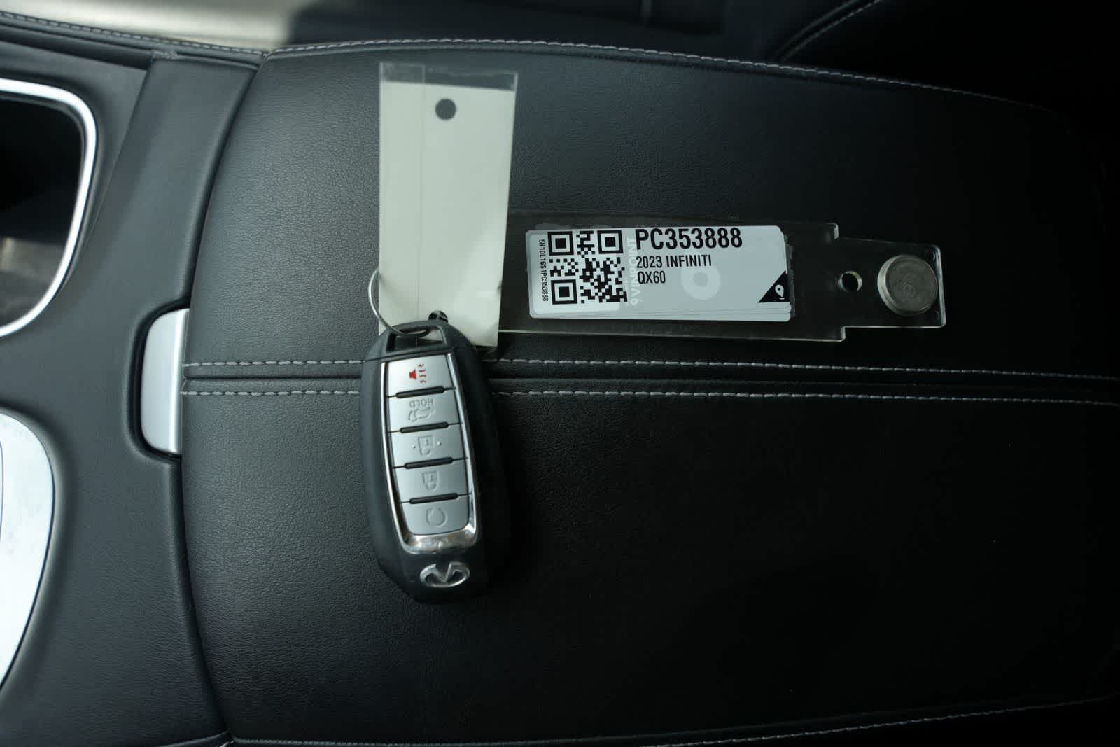 2023 INFINITI QX60 SENSORY
