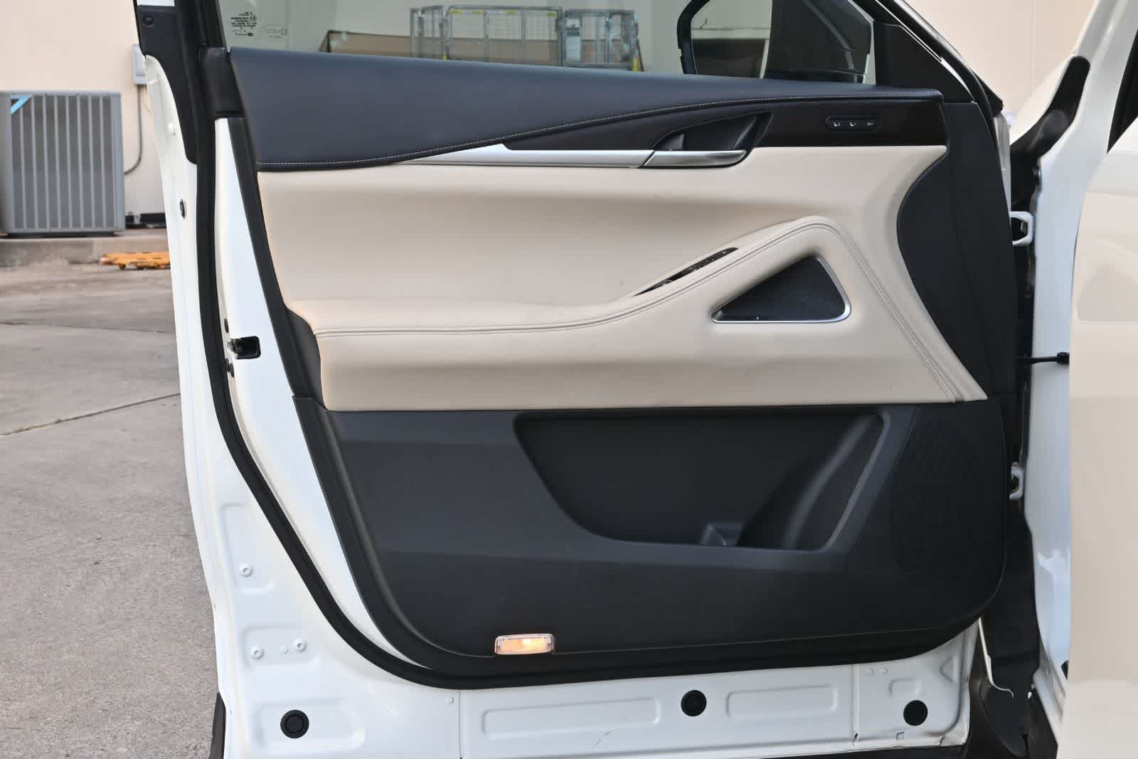 2024 INFINITI QX60 SENSORY