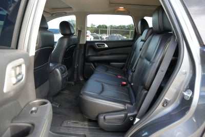 2017 Nissan Pathfinder Platinum