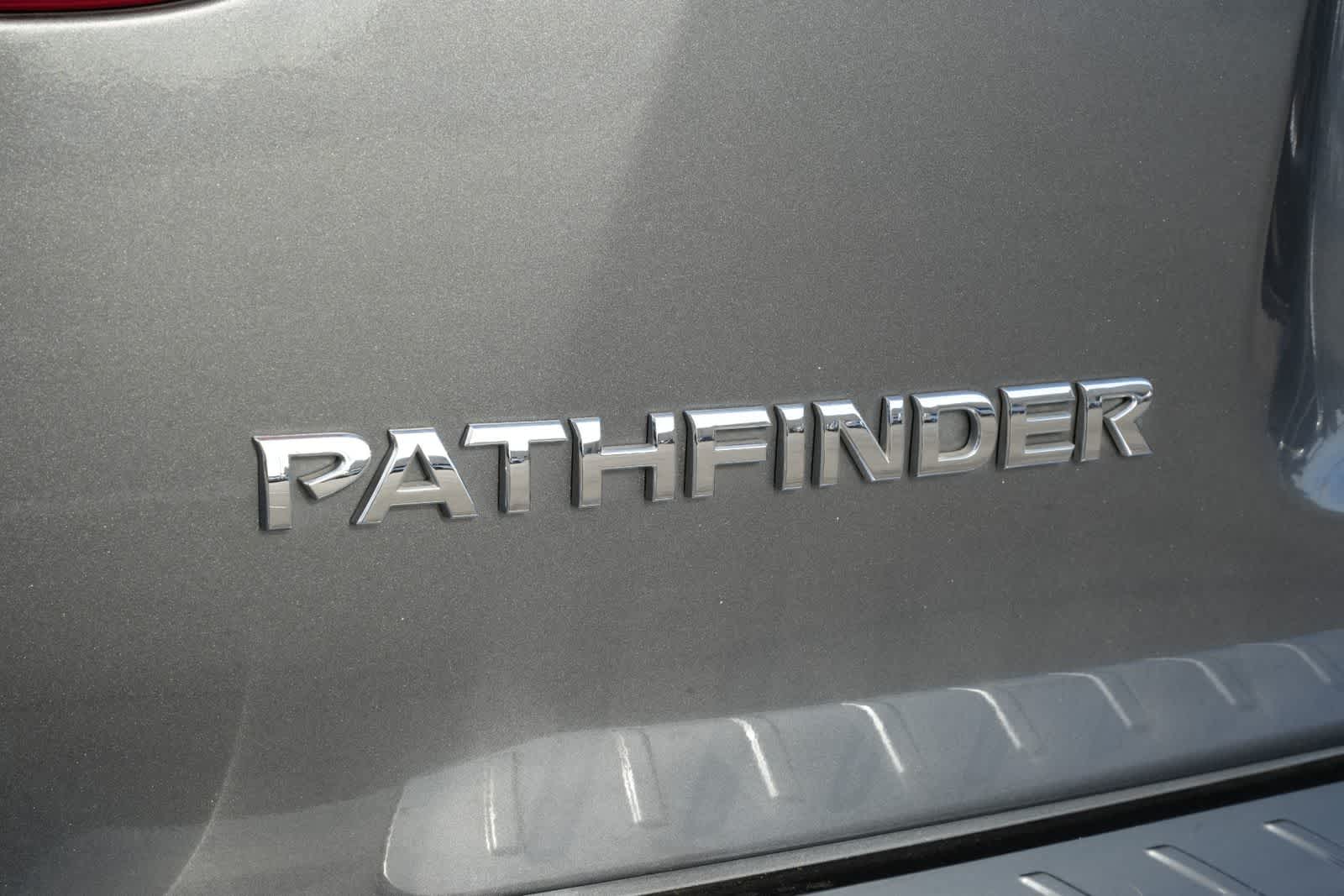 2017 Nissan Pathfinder Platinum