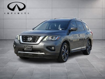 2017 Nissan Pathfinder Platinum