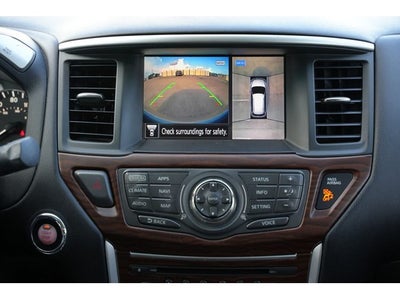 2017 Nissan Pathfinder Platinum