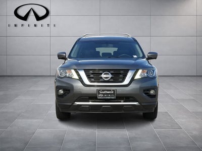 2017 Nissan Pathfinder Platinum