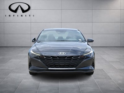 2021 Hyundai Elantra SE
